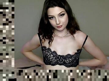 Spanks, Striptease, Hitachi Cumshow Teen Livestream Recording