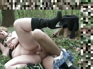 Fat mature mom picked up and fucked in the forest
