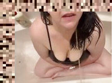 maudynės, dideli-papai, šlapninimasis, mėgėjai, didelis-penis, milf, kekšė-slut, pov, dušas, baltas