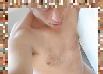 This Dude has No Problem Jerking 4 U on Cam!