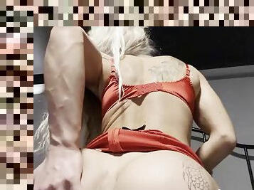 Fit blonde Nina Coxxx inserts a big plug in her tight athletic ass