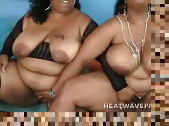 2 delicious black BBWs