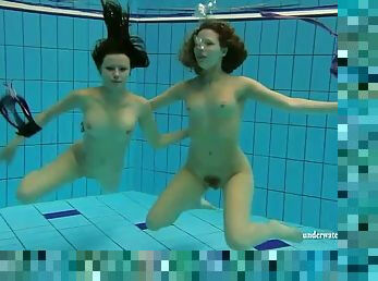 Bikini, Víz alatt