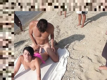 Masturbación, Público, Amateur, Anal, Chorro de corrida, Madurita caliente, Hardcore, Gangbang, Corrida interna, Playa